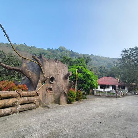 Forest And River Edge Resort كانور المظهر الخارجي الصورة