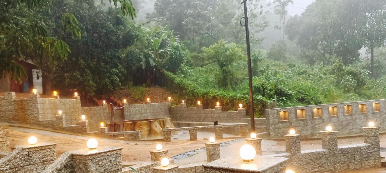 Forest And River Edge Resort كانور المظهر الخارجي الصورة