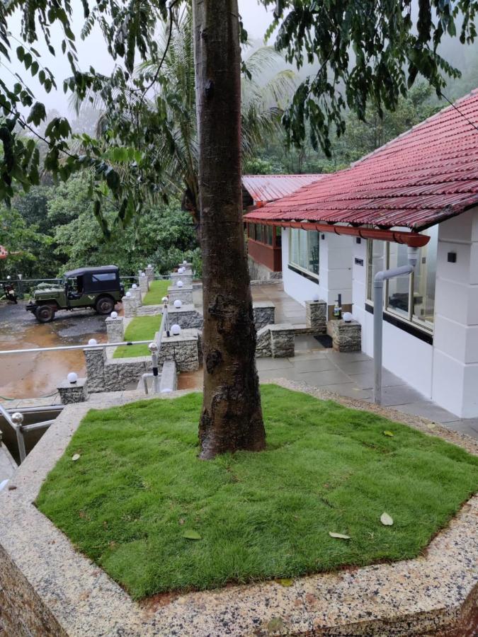 Forest And River Edge Resort كانور المظهر الخارجي الصورة
