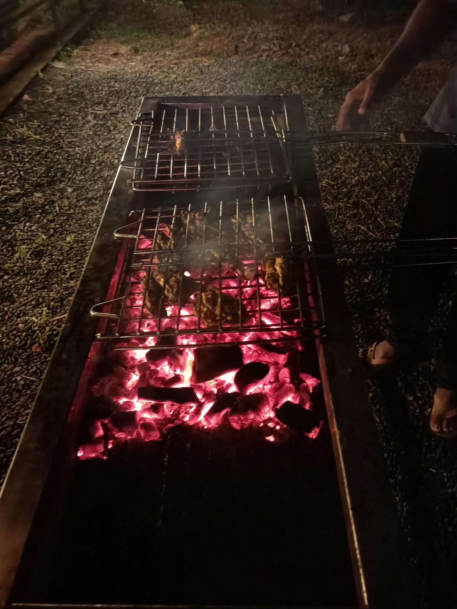 Forest And River Edge Resort كانور المظهر الخارجي الصورة