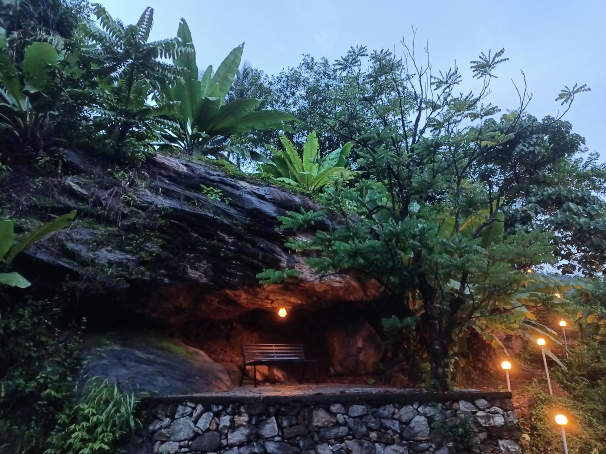 Forest And River Edge Resort كانور المظهر الخارجي الصورة